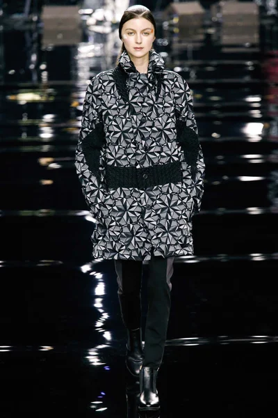Look 26